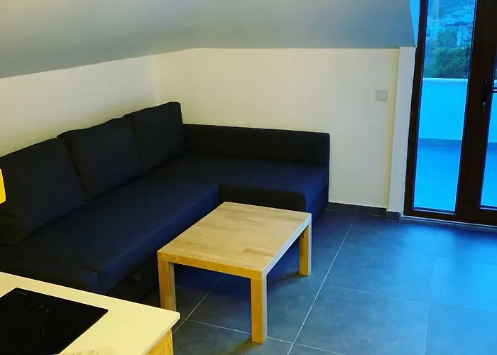 The Townhouse * Каш