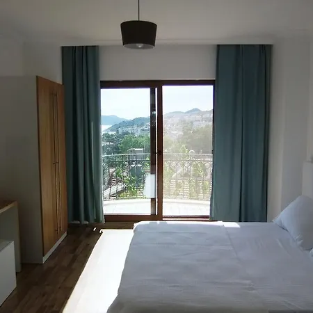 Апартаменти The Townhouse Каш