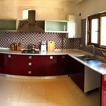 The Townhouse Apartament *