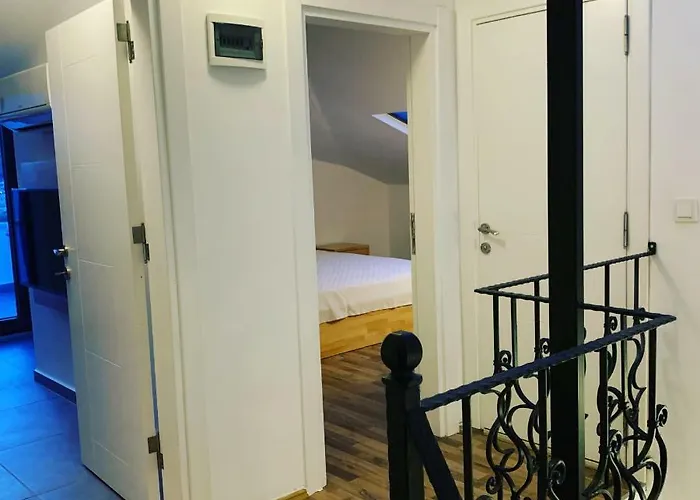 The Townhouse Apartman